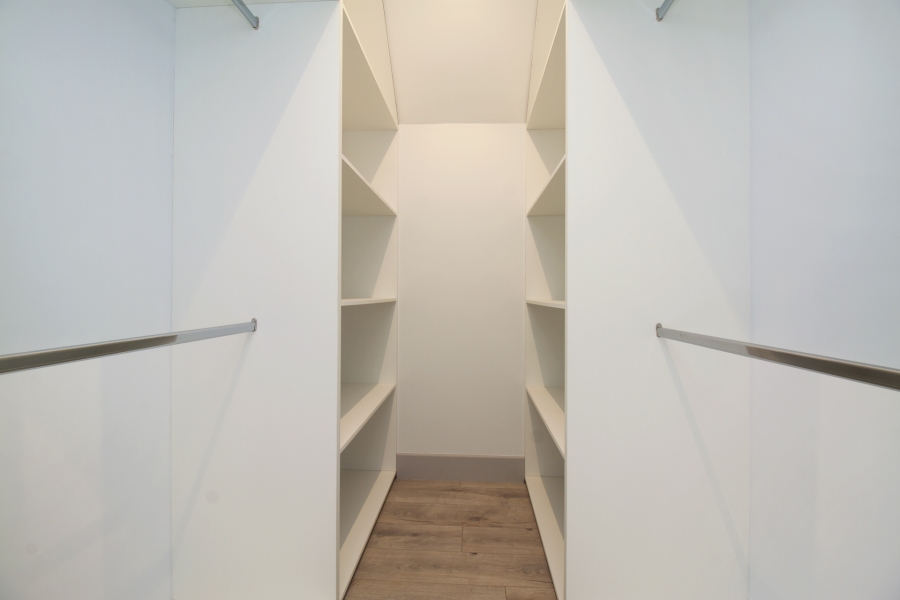 4 Bedroom Property for Sale in Fish Hoek Western Cape